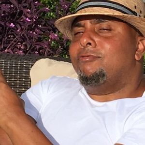 Meet your Posher, Thomas